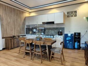 Dapur lengkap untuk masak di Villa Qions