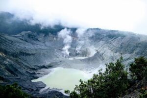 Kawah Gn Tangkuban Parahu