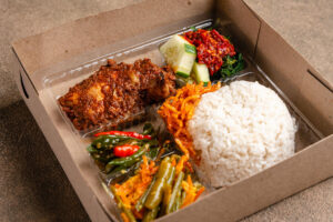 Nasi kotak favorit keluarga