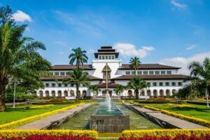 Keindahan Gedung Sate Bandung