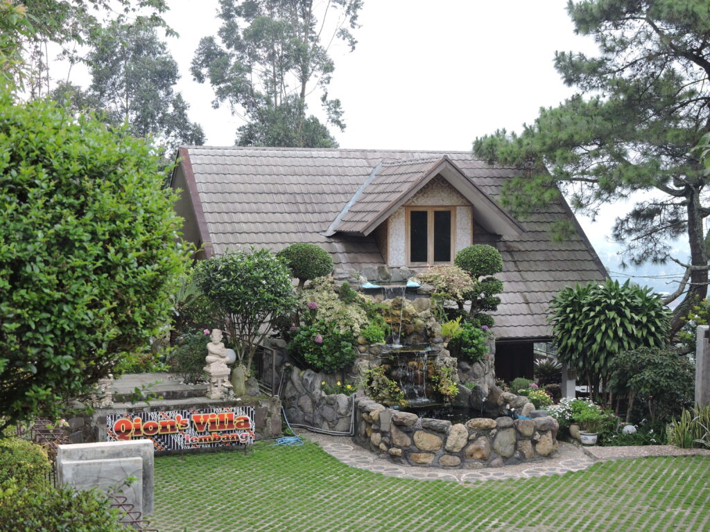 Sewa Villa untuk Gathering Kantor di Lembang