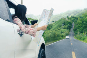 Pilih jam dan rute berangkat yang bebas macet untuk hemat BBM