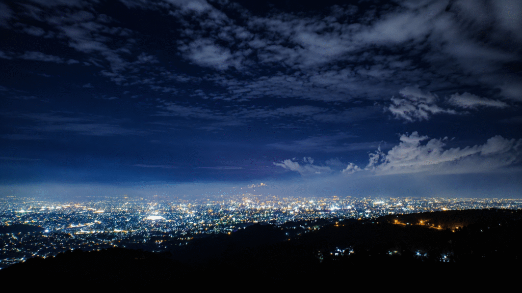 Bukit Bintang Lembang Tempat Pas Nikmati City Light Bandung