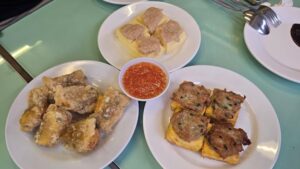 Kuliner aneka tahu di Tahu Priangan Bandung