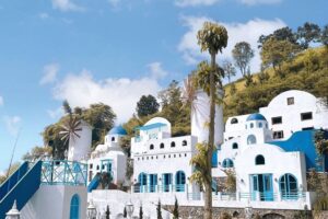 Santorini ala Yunani