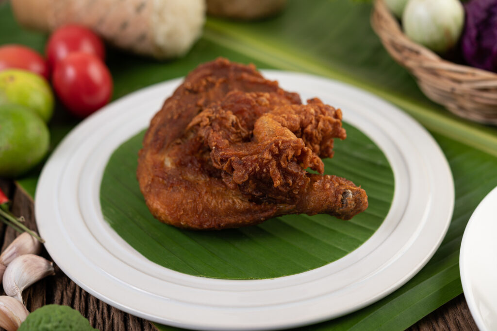 5 Tempat Makan Ayam Enak di Lembang yang Wajib Dicoba