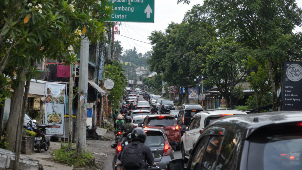 Liburan ke Lembang Pas High Season Ini 7 Tips Persiapannya